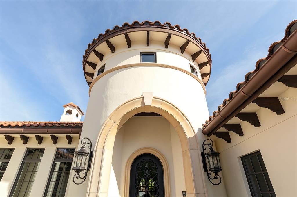 For Sale: $4,450,000 (3 beds, 3 baths, 5004 Square Feet)