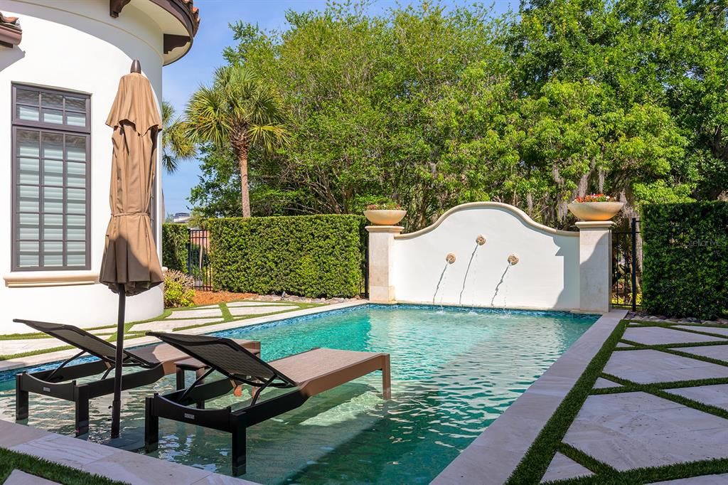 For Sale: $4,450,000 (3 beds, 3 baths, 5004 Square Feet)
