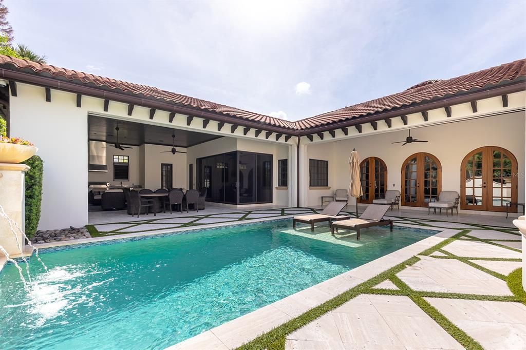 For Sale: $4,450,000 (3 beds, 3 baths, 5004 Square Feet)