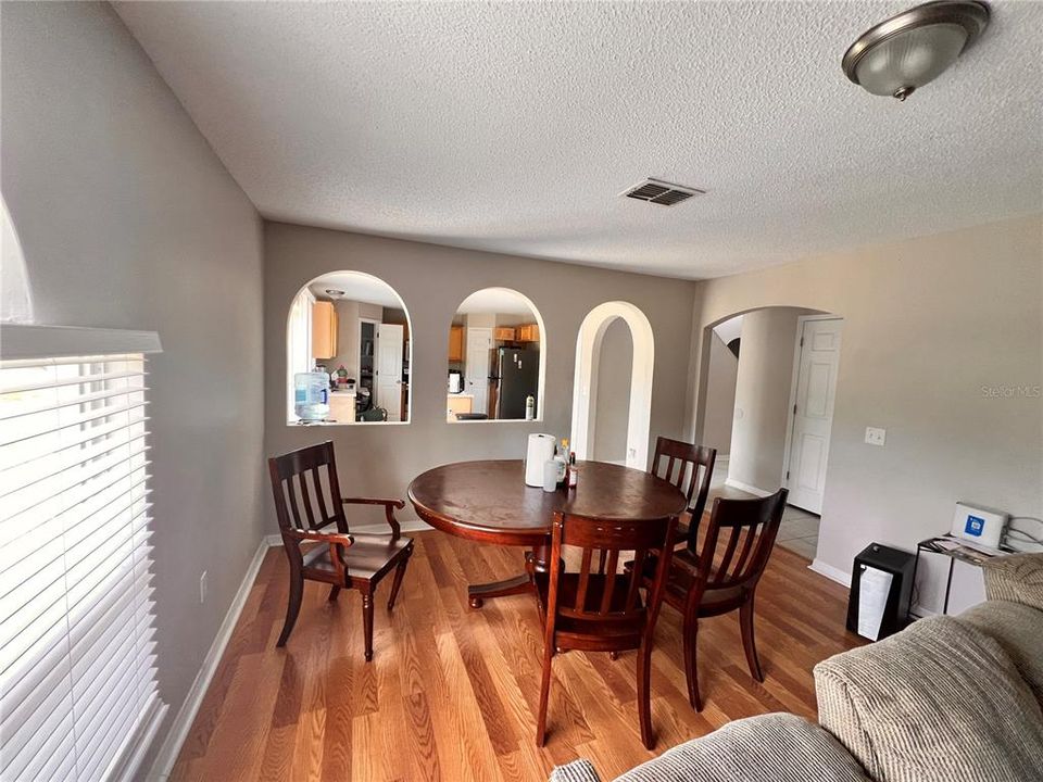 For Rent: $3,300 (5 beds, 2 baths, 2222 Square Feet)