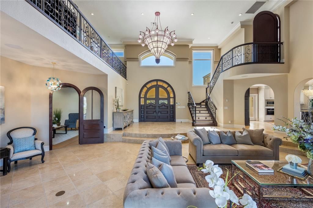 For Sale: $6,750,000 (10 beds, 8 baths, 10119 Square Feet)