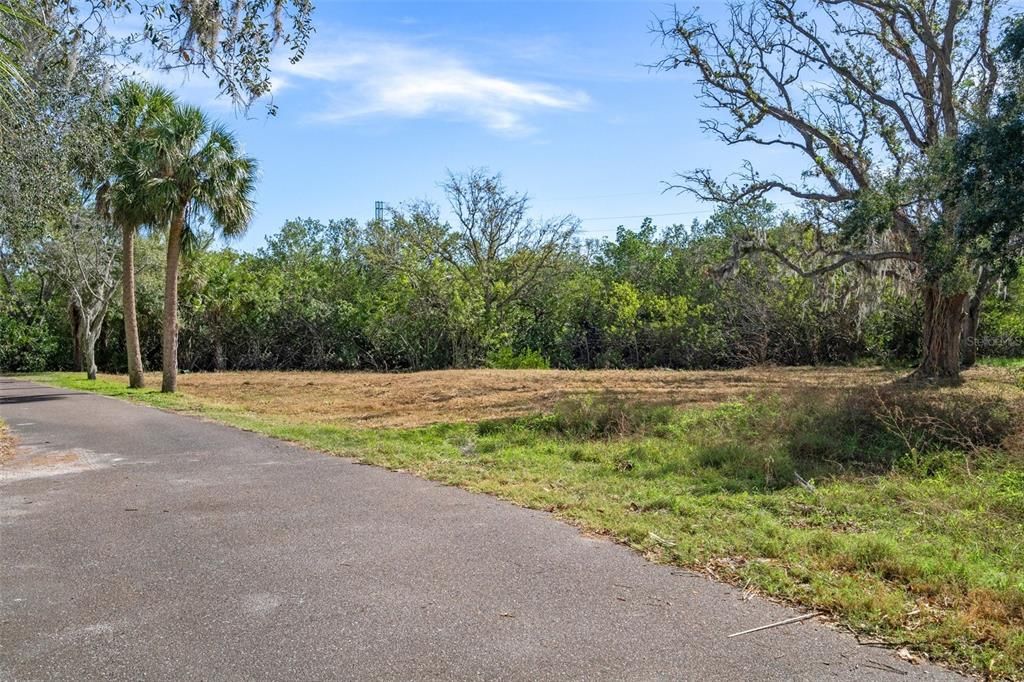 For Sale: $339,000 (0.61 acres)