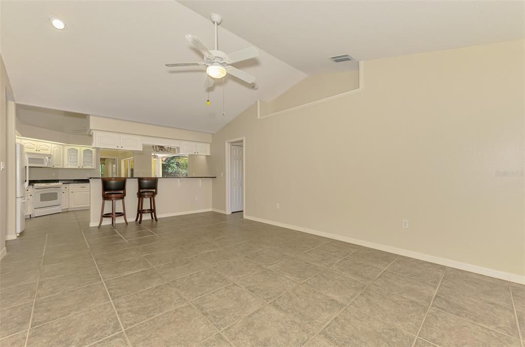 For Rent: $3,300 (3 beds, 3 baths, 2388 Square Feet)