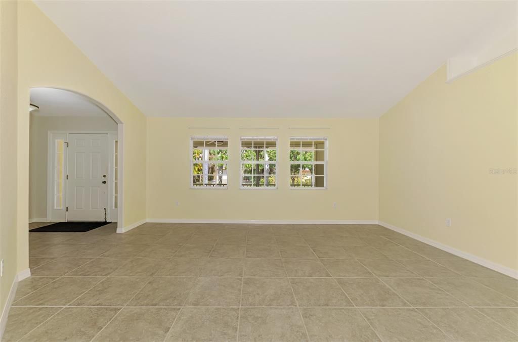 For Rent: $3,300 (3 beds, 3 baths, 2388 Square Feet)