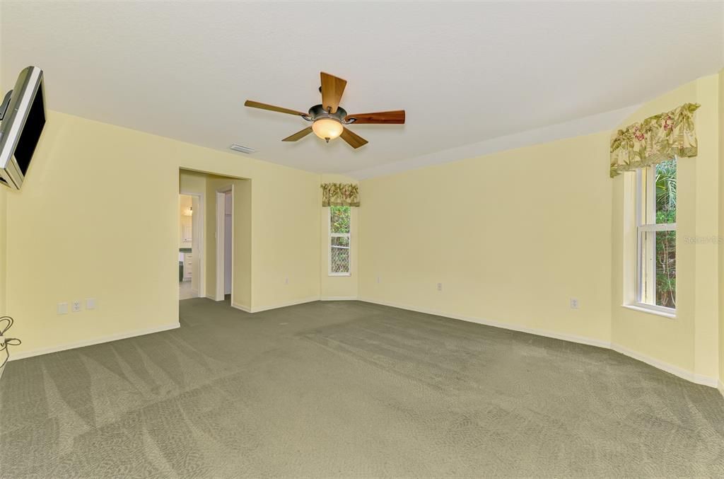For Rent: $3,300 (3 beds, 3 baths, 2388 Square Feet)