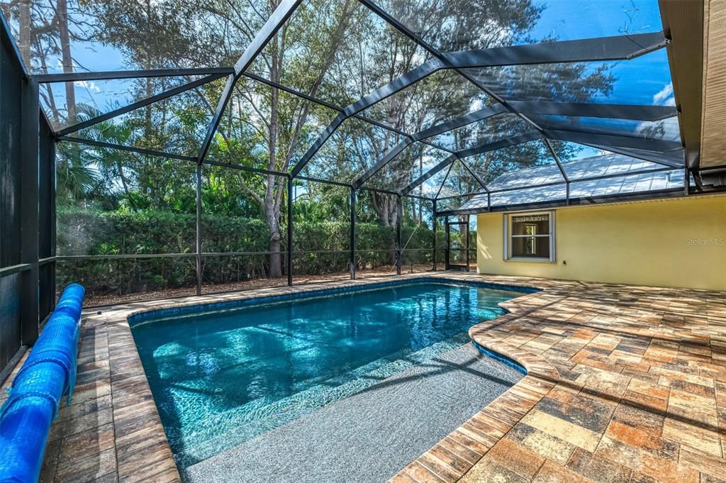 For Rent: $3,300 (3 beds, 3 baths, 2388 Square Feet)