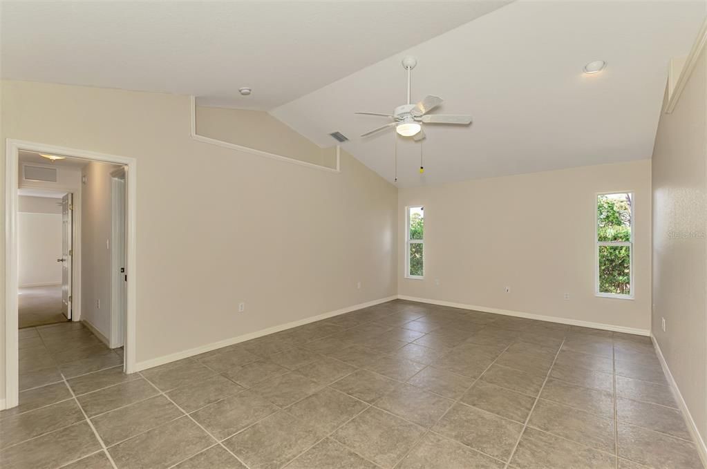 For Rent: $3,300 (3 beds, 3 baths, 2388 Square Feet)