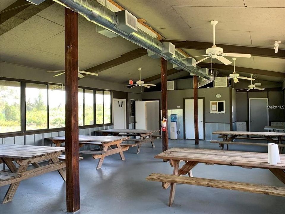 На продажу: $49,000 (1.00 acres)