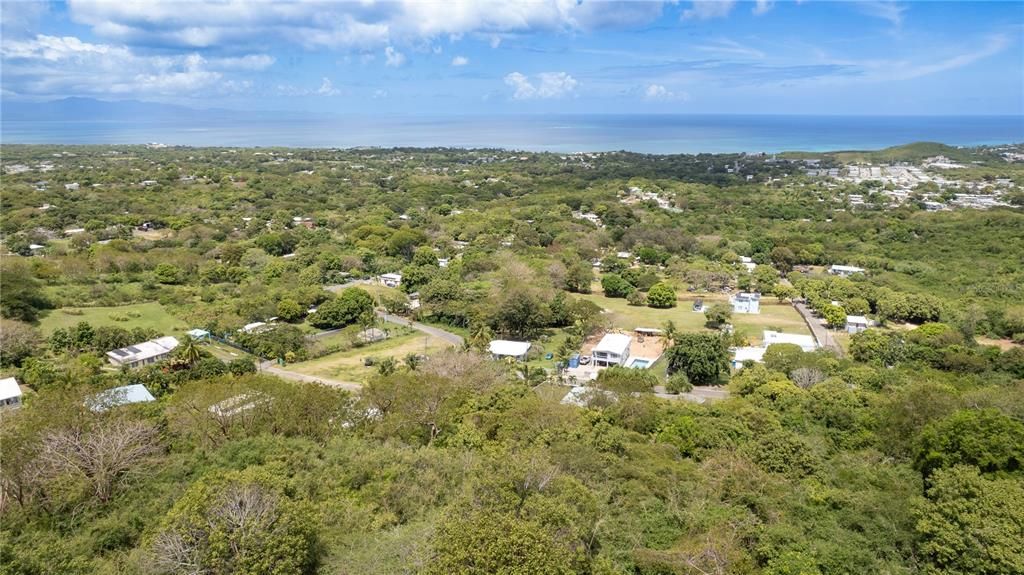 На продажу: $250,000 (3.40 acres)