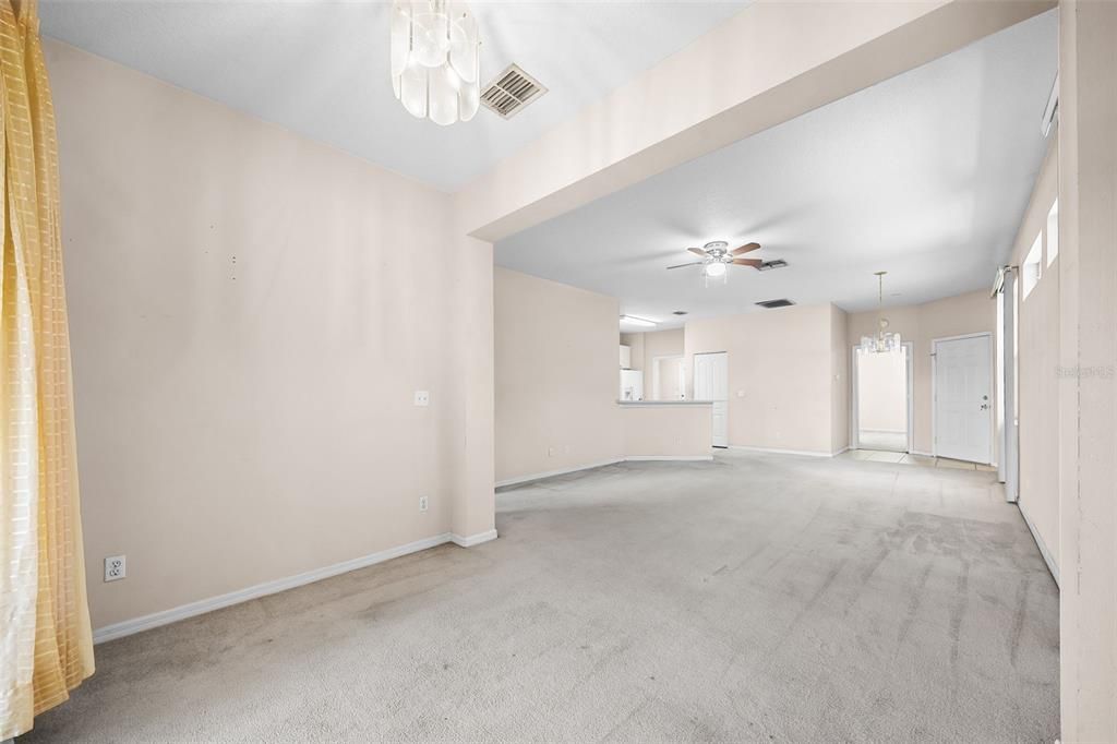 En Venta: $194,900 (2 camas, 2 baños, 1190 Pies cuadrados)