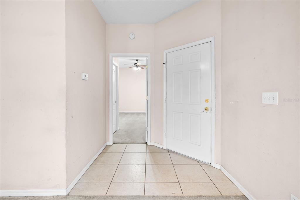 En Venta: $194,900 (2 camas, 2 baños, 1190 Pies cuadrados)