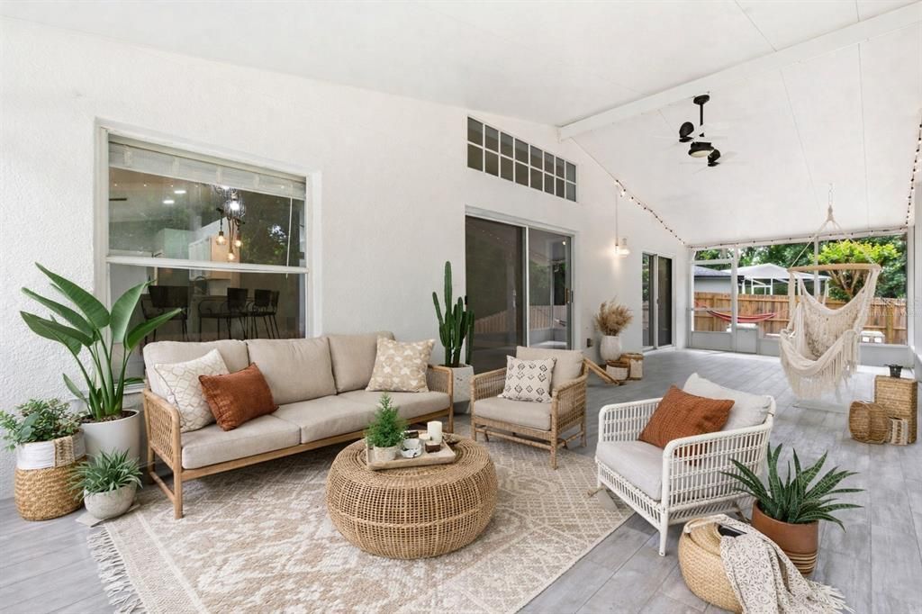 Activo con contrato: $379,500 (3 camas, 2 baños, 1505 Pies cuadrados)