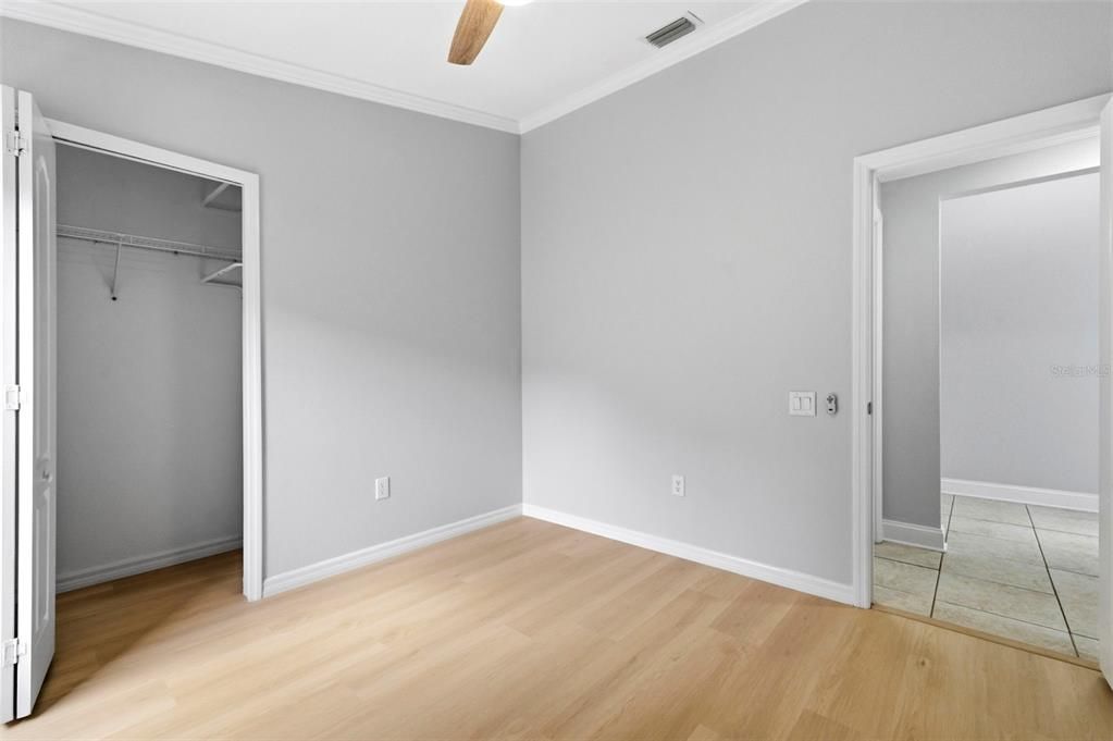 Activo con contrato: $379,500 (3 camas, 2 baños, 1505 Pies cuadrados)