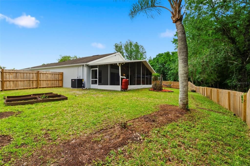 Activo con contrato: $379,500 (3 camas, 2 baños, 1505 Pies cuadrados)