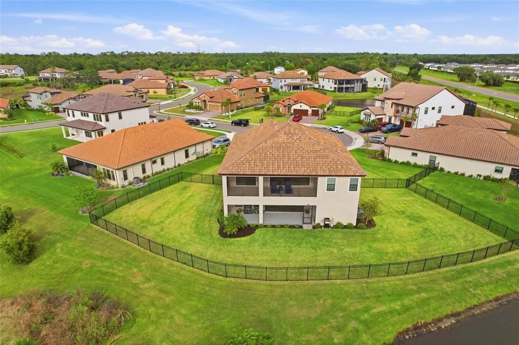 На продажу: $939,900 (5 спален, 4 ванн, 4211 Квадратных фут)