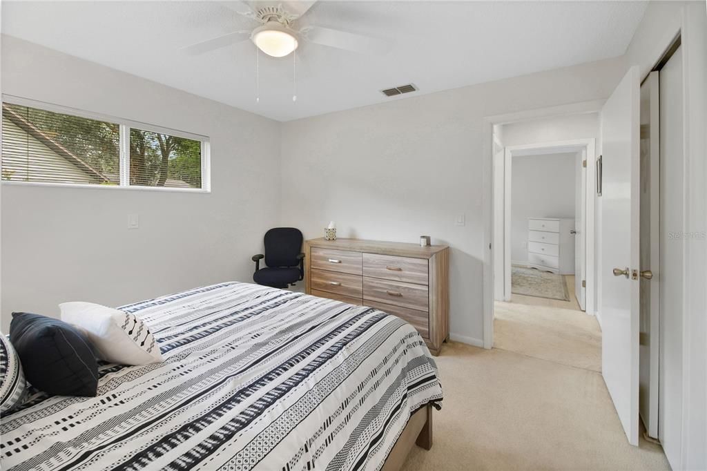 Active With Contract: $265,000 (3 beds, 2 baths, 2189 Square Feet)