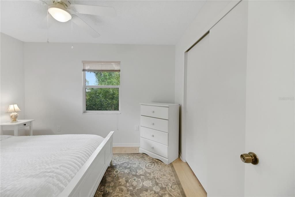 Active With Contract: $265,000 (3 beds, 2 baths, 2189 Square Feet)
