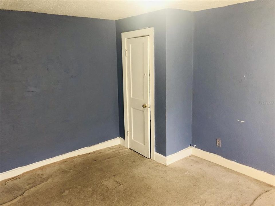 For Rent: $600 (2 beds, 1 baths, 658 Square Feet)