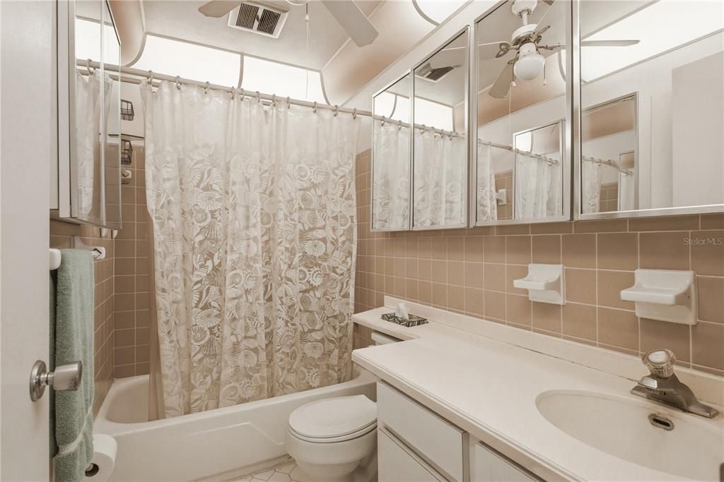 En Venta: $74,900 (1 camas, 1 baños, 623 Pies cuadrados)