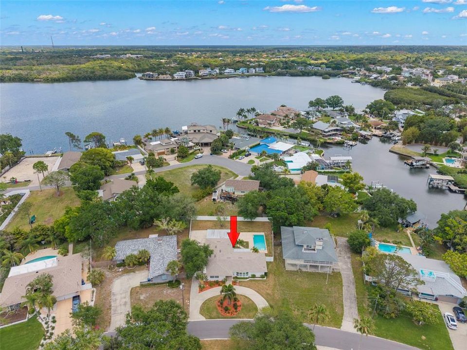 En Venta: $599,000 (4 camas, 2 baños, 2279 Pies cuadrados)