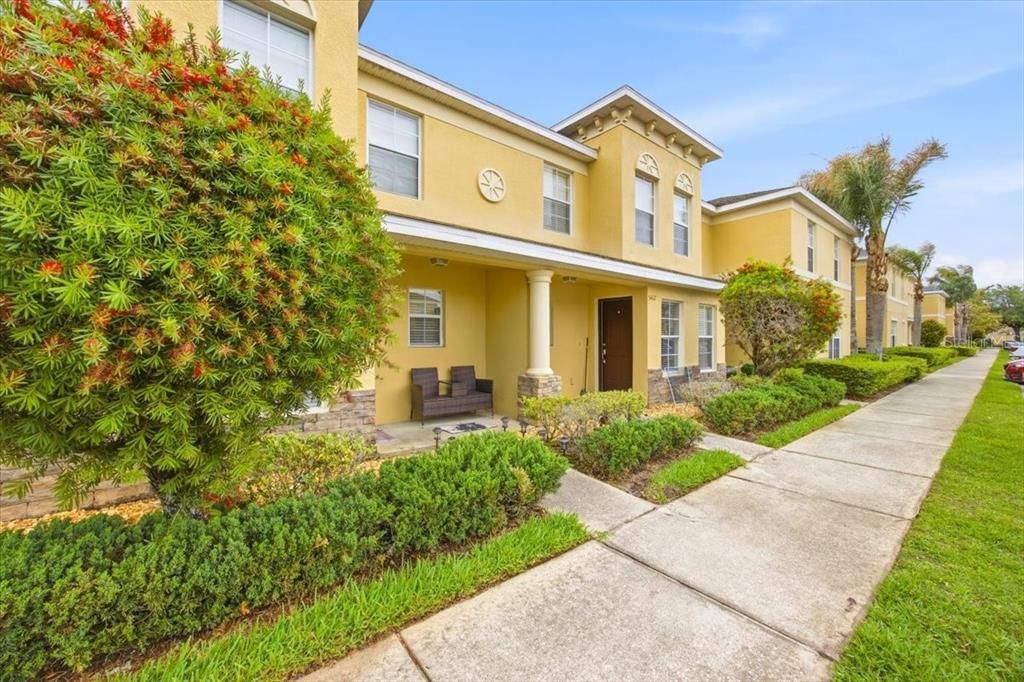 For Sale: $190,000 (2 beds, 2 baths, 1496 Square Feet)