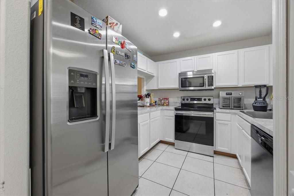 For Sale: $190,000 (2 beds, 2 baths, 1496 Square Feet)