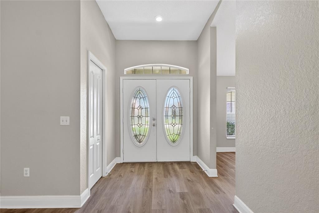 For Sale: $259,900 (3 beds, 2 baths, 1521 Square Feet)