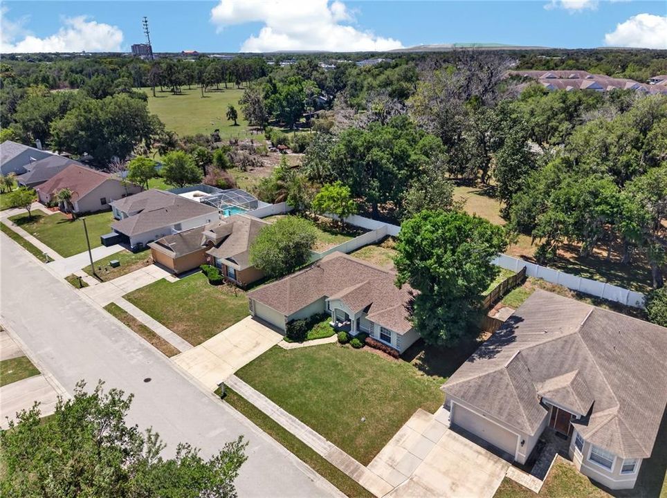 For Sale: $259,900 (3 beds, 2 baths, 1521 Square Feet)