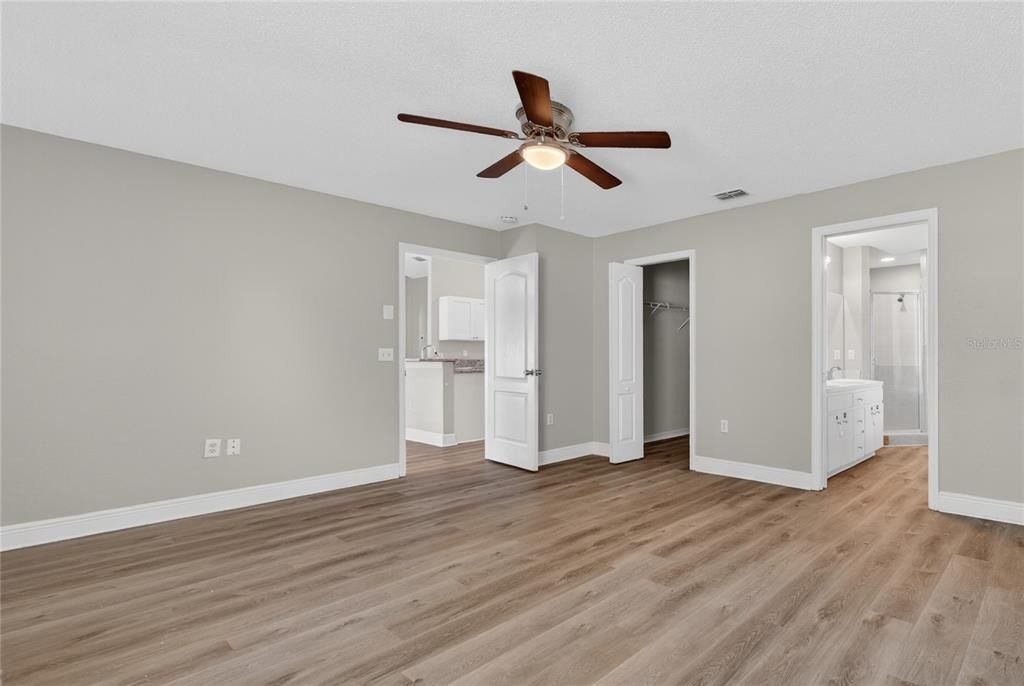 For Sale: $259,900 (3 beds, 2 baths, 1521 Square Feet)