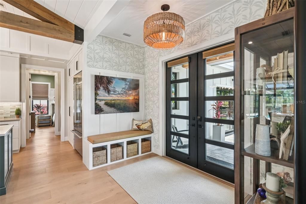 Activo con contrato: $1,224,000 (3 camas, 2 baños, 1958 Pies cuadrados)