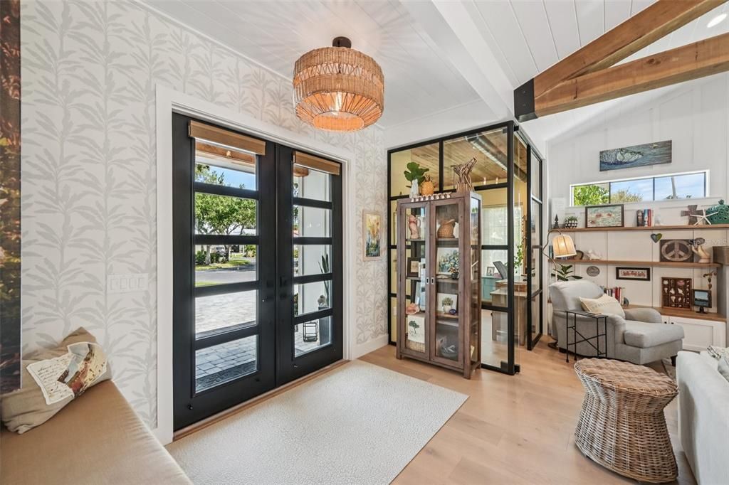 Activo con contrato: $1,224,000 (3 camas, 2 baños, 1958 Pies cuadrados)