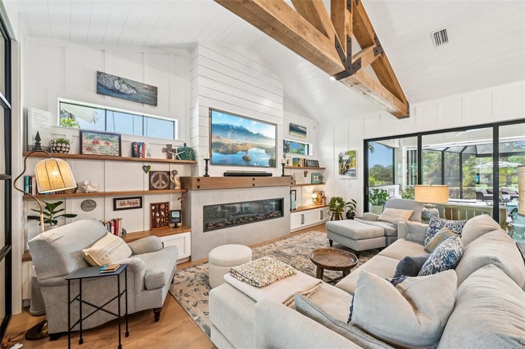 Activo con contrato: $1,224,000 (3 camas, 2 baños, 1958 Pies cuadrados)