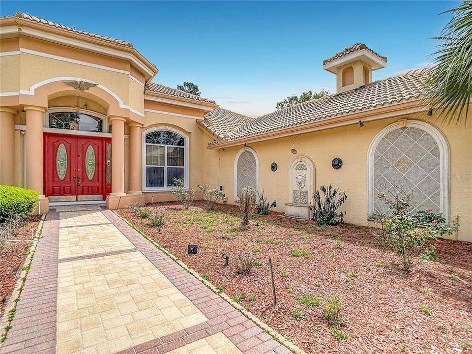 En Venta: $790,000 (3 camas, 3 baños, 5502 Pies cuadrados)