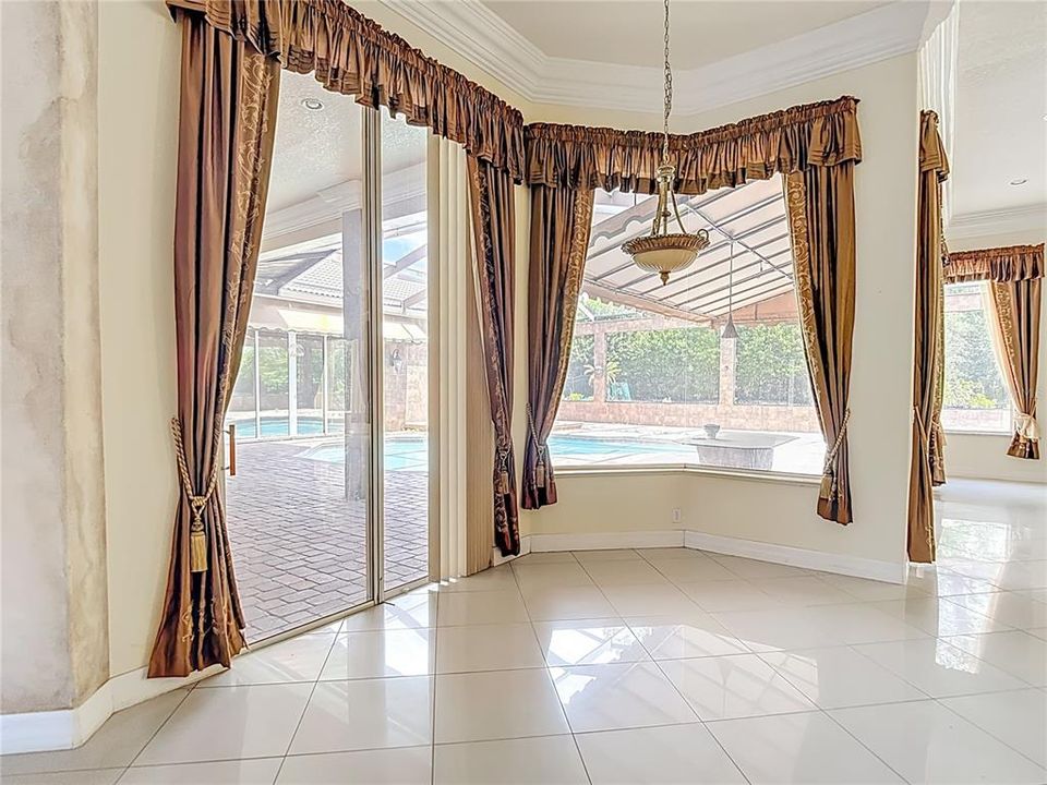 En Venta: $790,000 (3 camas, 3 baños, 5502 Pies cuadrados)