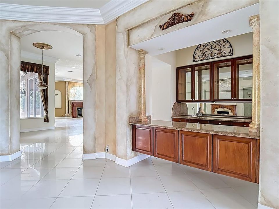 En Venta: $790,000 (3 camas, 3 baños, 5502 Pies cuadrados)