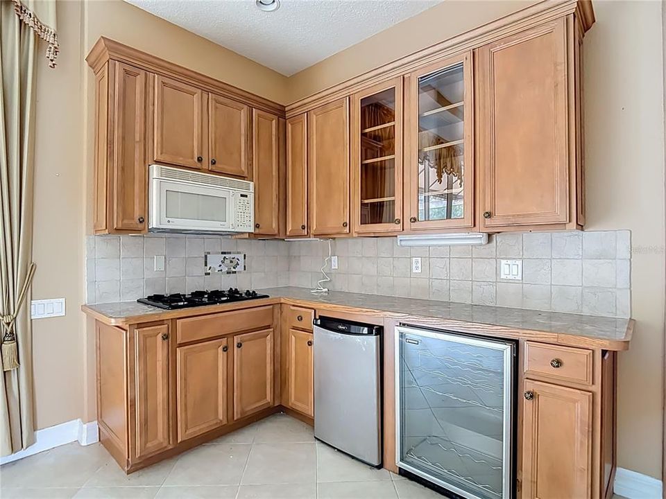 En Venta: $790,000 (3 camas, 3 baños, 5502 Pies cuadrados)