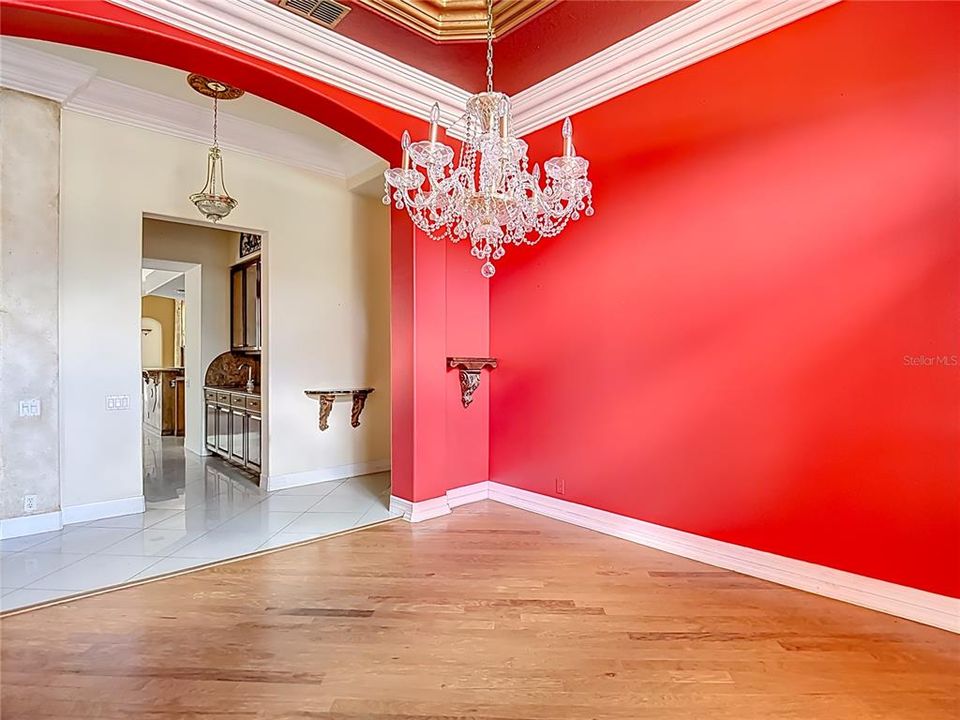 En Venta: $790,000 (3 camas, 3 baños, 5502 Pies cuadrados)