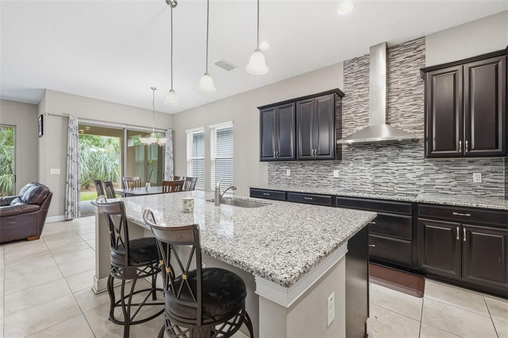 Active With Contract: $575,000 (4 beds, 3 baths, 3260 Square Feet)