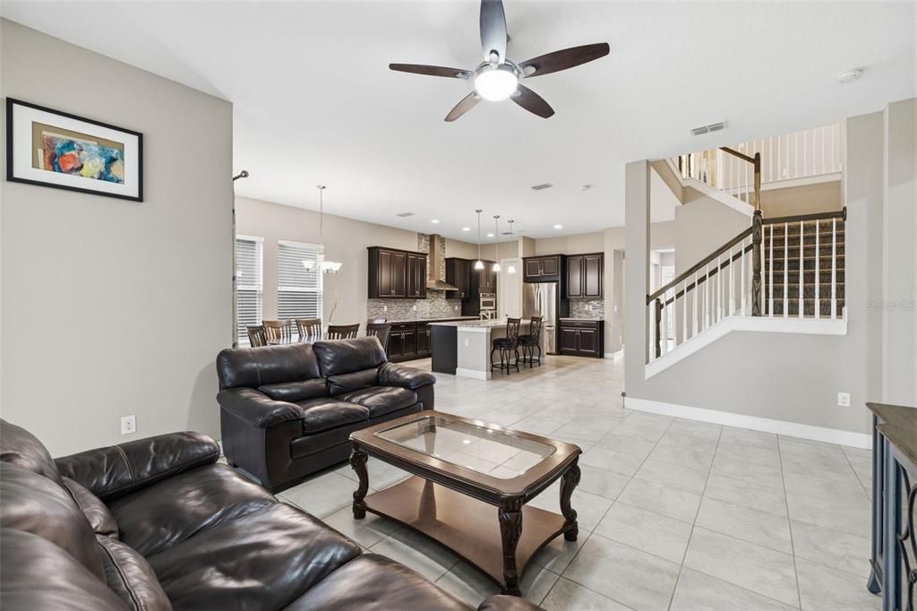 Active With Contract: $575,000 (4 beds, 3 baths, 3260 Square Feet)