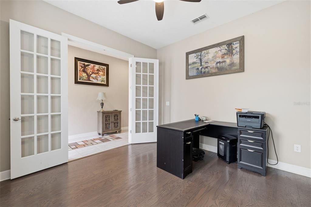 Active With Contract: $575,000 (4 beds, 3 baths, 3260 Square Feet)