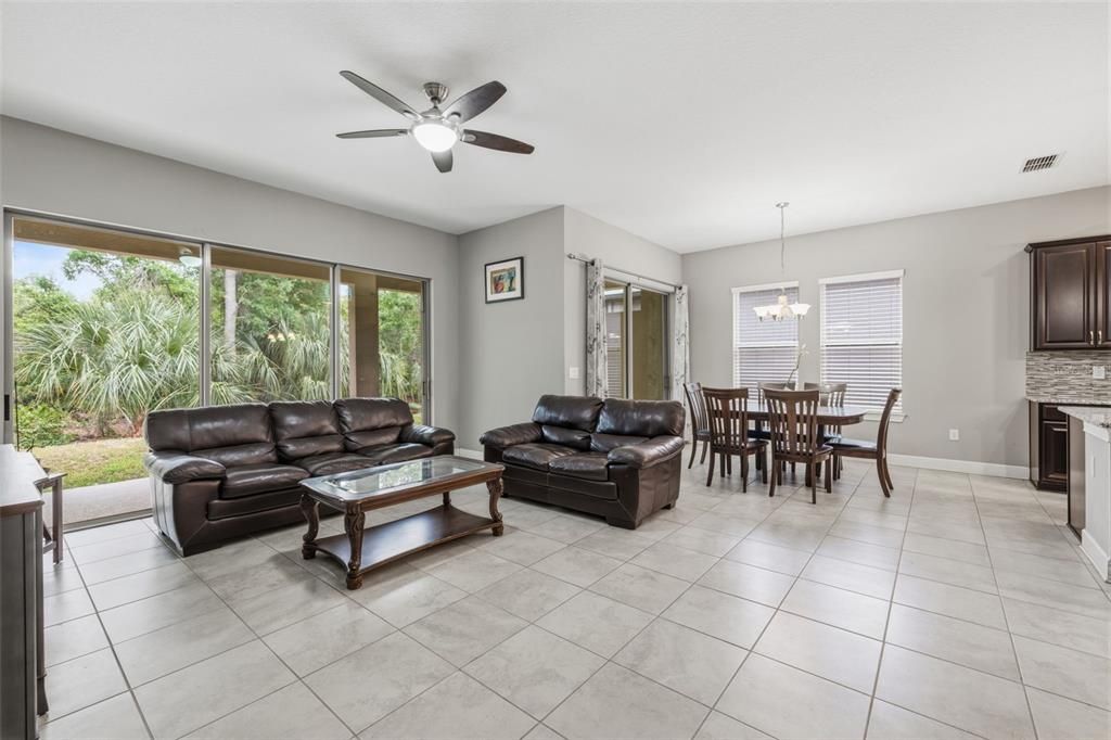 Active With Contract: $575,000 (4 beds, 3 baths, 3260 Square Feet)