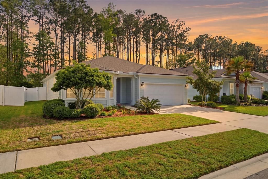 For Sale: $449,000 (3 beds, 2 baths, 2103 Square Feet)