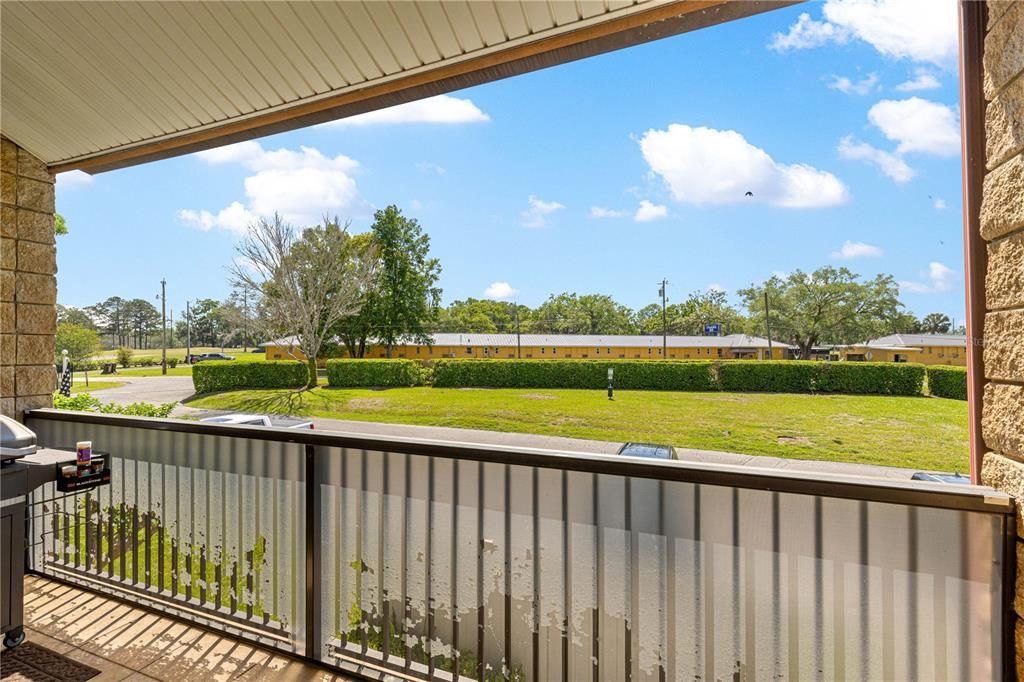 For Sale: $135,000 (2 beds, 2 baths, 1148 Square Feet)