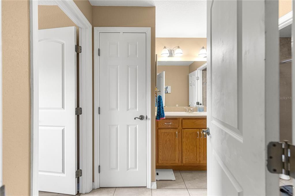 For Sale: $135,000 (2 beds, 2 baths, 1148 Square Feet)