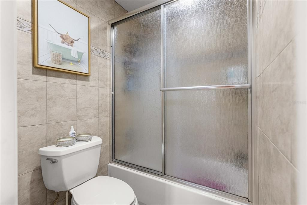 For Sale: $135,000 (2 beds, 2 baths, 1148 Square Feet)