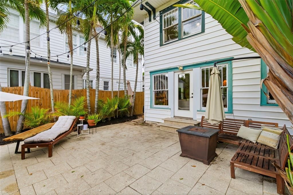 Activo con contrato: $1,549,000 (5 camas, 3 baños, 3011 Pies cuadrados)