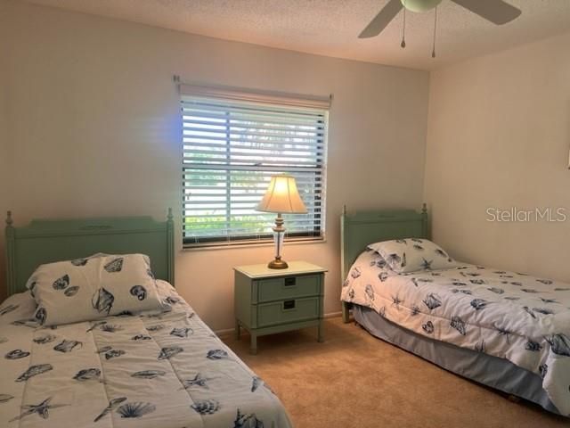 Active With Contract: $220,000 (2 beds, 2 baths, 1129 Square Feet)