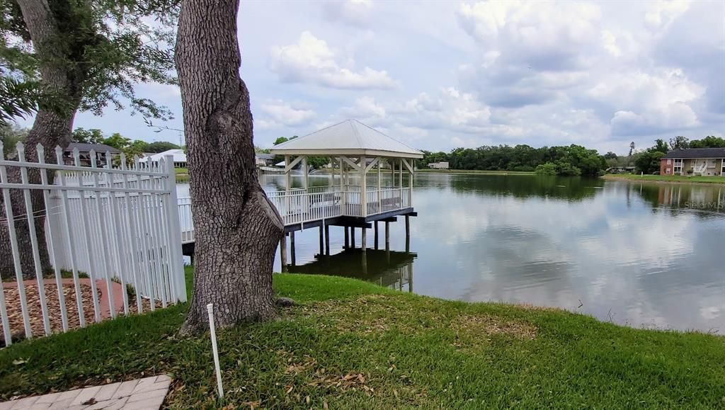 For Sale: $125,000 (1 beds, 1 baths, 598 Square Feet)