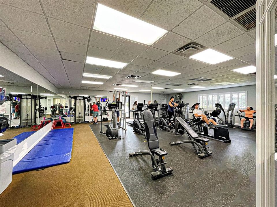 Activo con contrato: $335,000 (3 camas, 2 baños, 1362 Pies cuadrados)