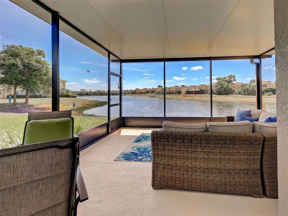 Activo con contrato: $335,000 (3 camas, 2 baños, 1362 Pies cuadrados)